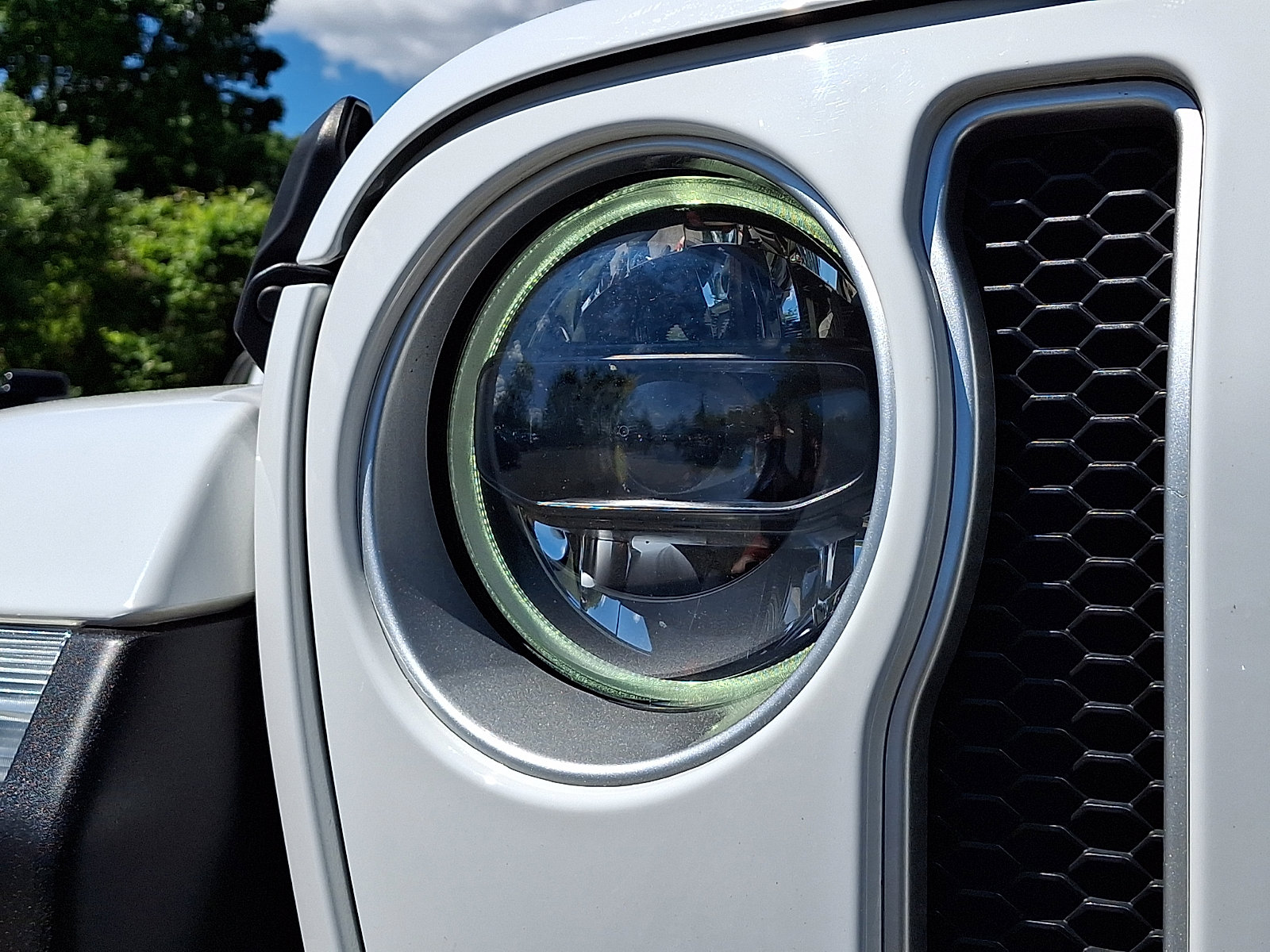 Certified 2023 Jeep Wrangler Unlimited Sahara w/ LED Lighting Group AWD/4WD image 9