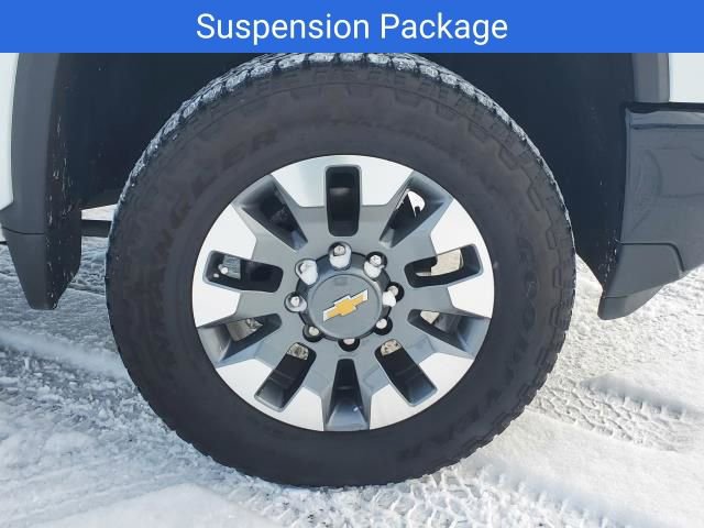 Used 2024 Chevrolet Silverado 2500 Custom w/ Custom Value Package image 8