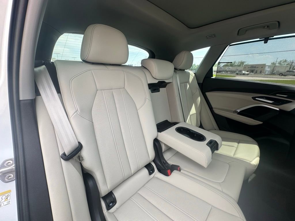 New 2025 Audi Q5 Premium Plus w/ Premium Plus image 28