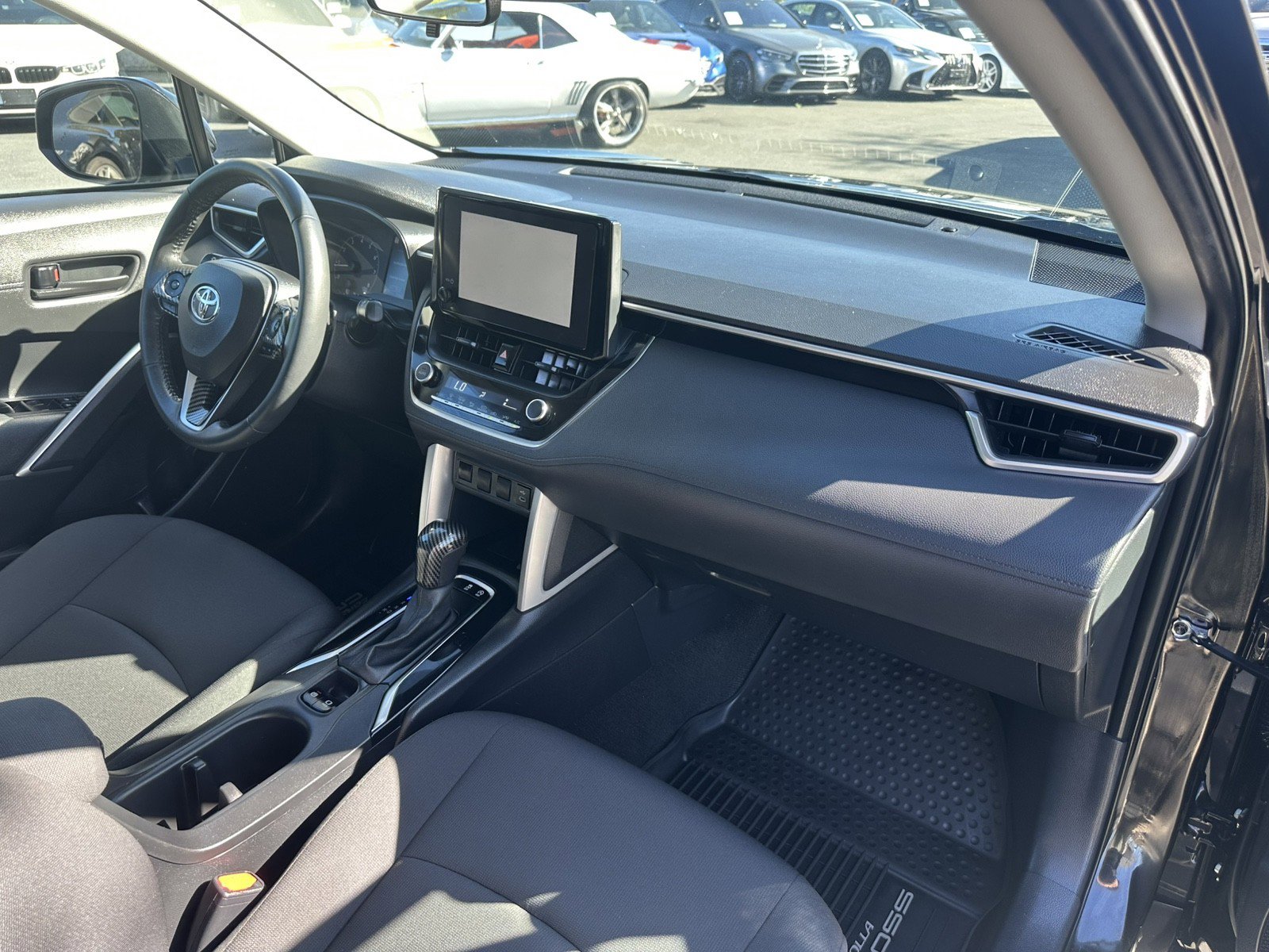 Used 2023 Toyota Corolla Cross LE w/ Moonroof Package AWD/4WD image 22