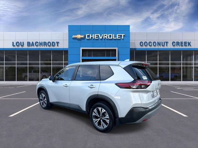 Used 2022 Nissan Rogue SV FWD image 6