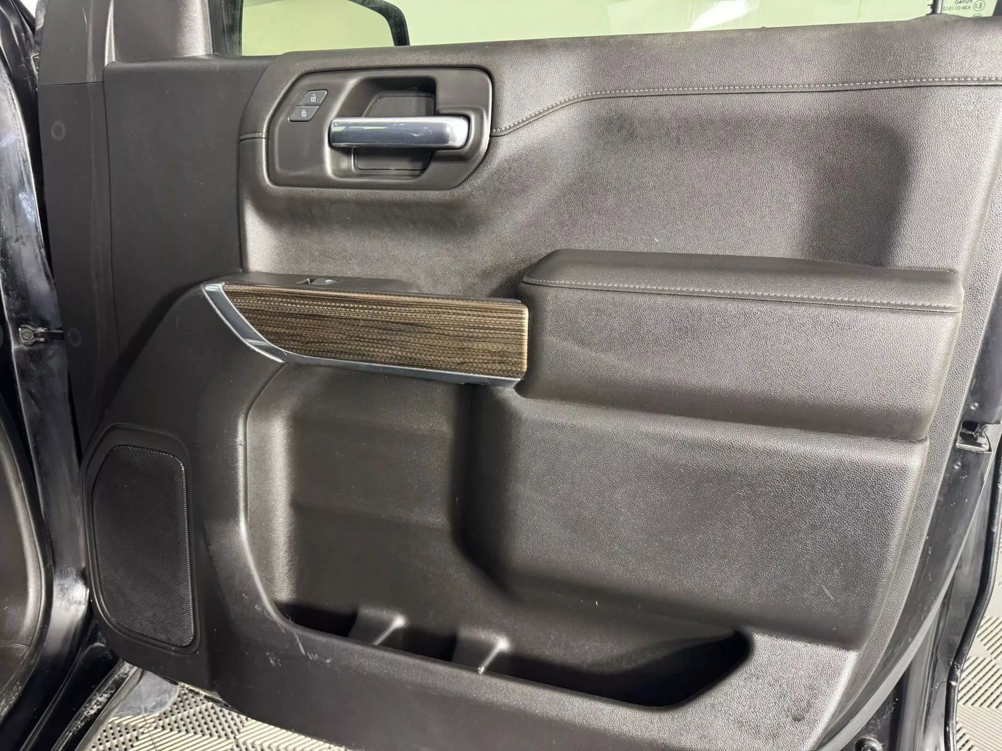 Used 2021 Chevrolet Silverado 1500 RST w/ Bed Protection Package AWD/4WD image 38
