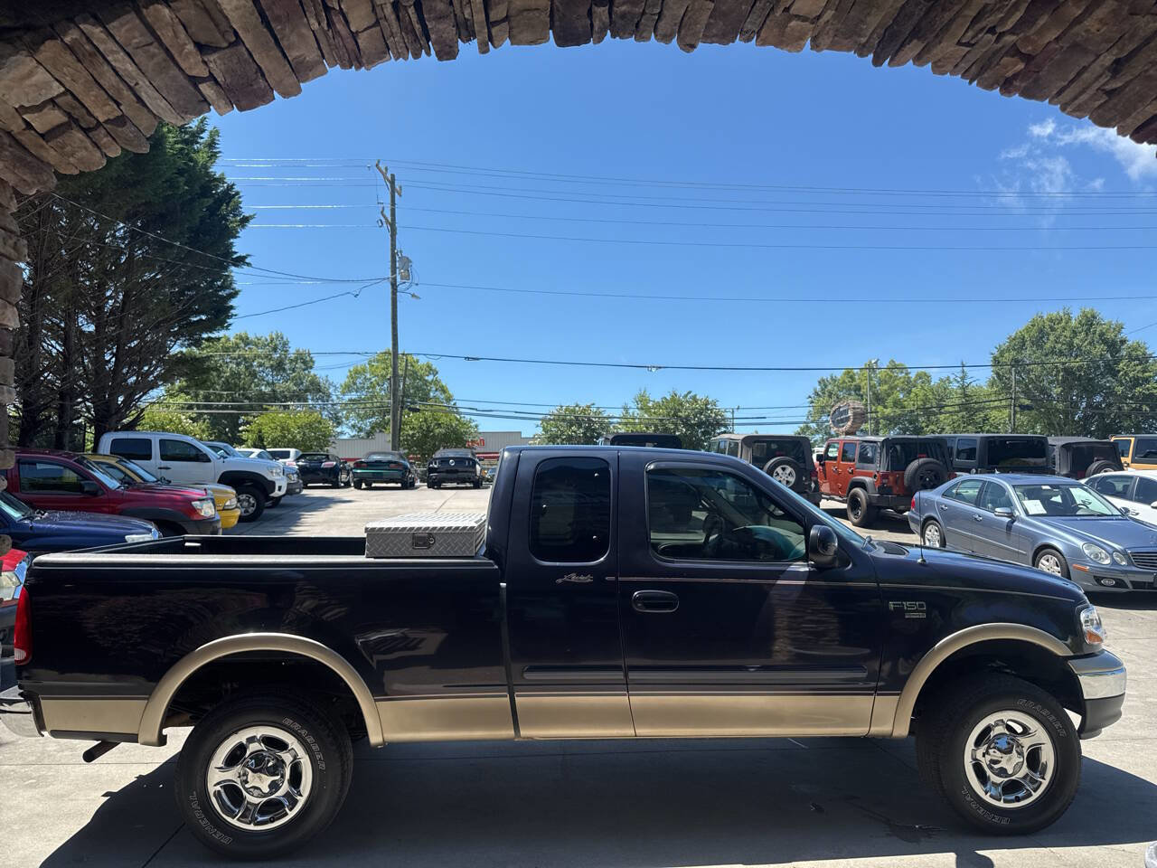 Used 2000 Ford F150 XL image 6