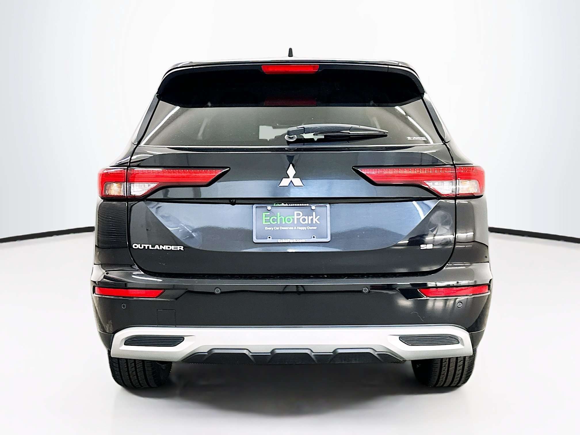 Used 2024 Mitsubishi Outlander SE AWD/4WD image 7