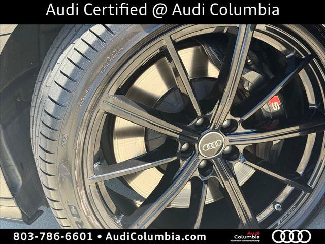 Certified 2024 Audi S8 AWD/4WD image 9