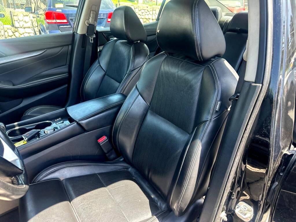 Used 2018 Nissan Maxima 3.5 SV image 21