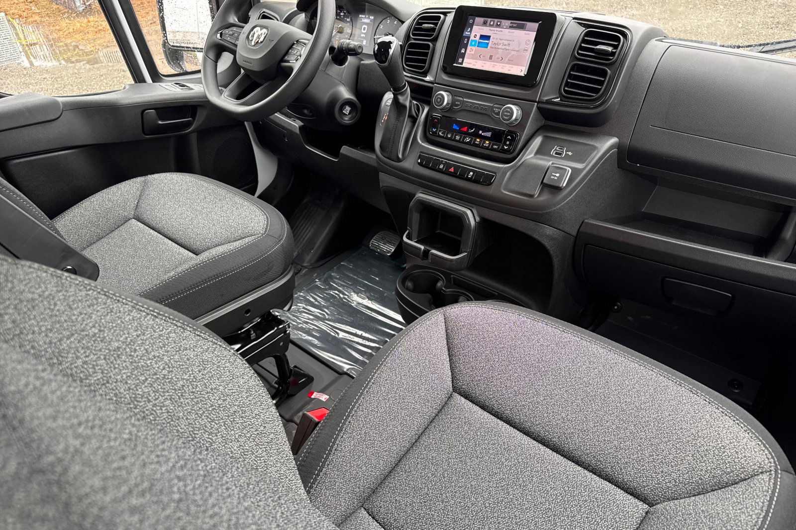 New 2026 RAM ProMaster 1500 w/ Convenience Group image 14