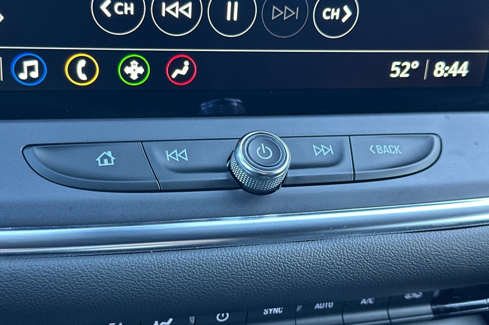 Certified 2025 Chevrolet Blazer LT image 31