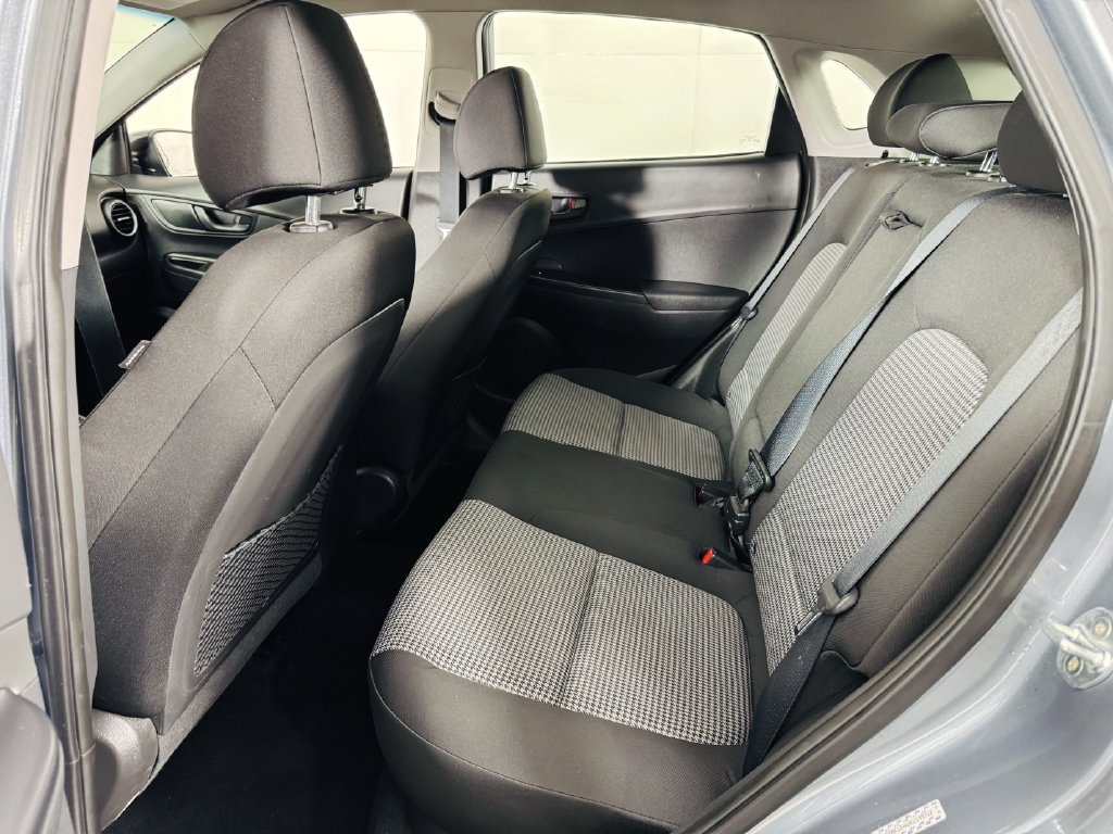 Used 2019 Hyundai Kona SE FWD image 18