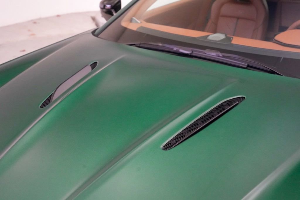 New 2026 Aston Martin V8 Vantage S image 22