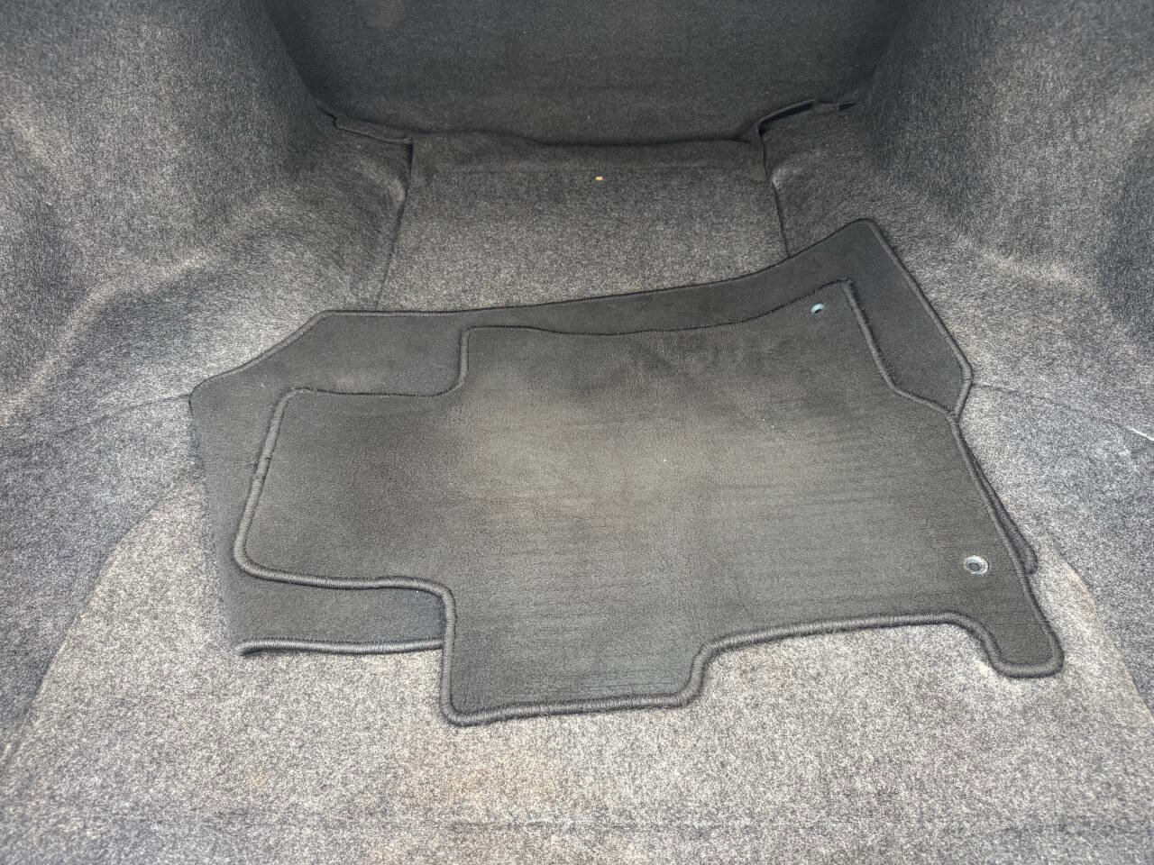 Used 2011 Honda Accord EX-L image 32