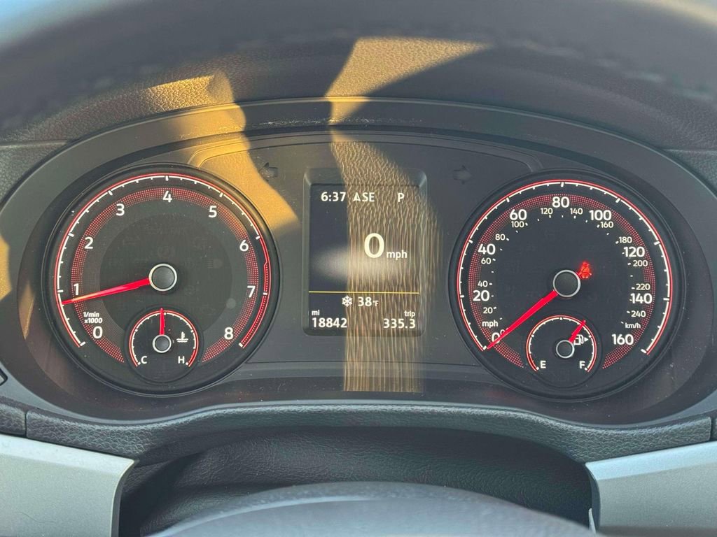 Used 2022 Volkswagen Passat 2.0T SE image 25