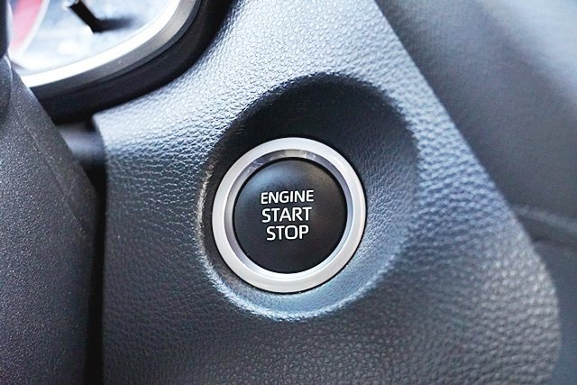 Used 2023 Toyota Corolla Cross XLE w/ Convenience Package image 29