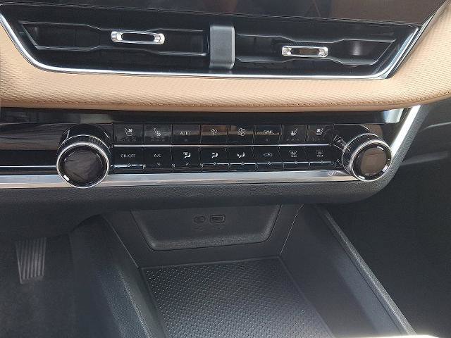 New 2026 Chevrolet Equinox ACTIV w/ Convenience Package III image 5