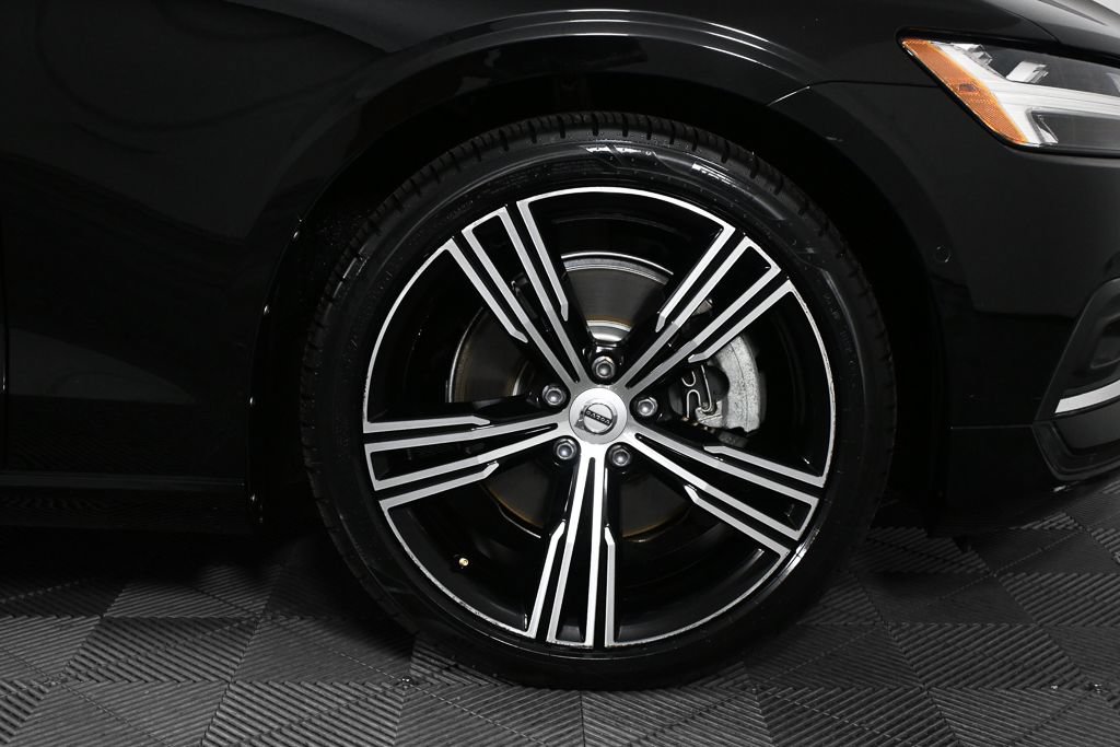 Used 2021 Volvo S60 T5 Inscription w/ Advanced Package FWD image 33