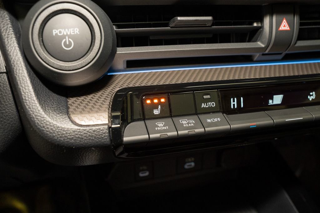 Used 2026 Toyota Prius XLE image 15