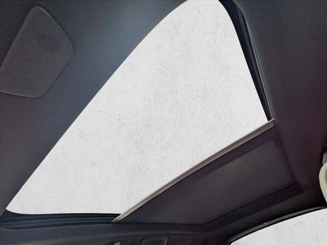 New 2026 Volvo XC60 T8 Plus w/ Climate Package AWD/4WD image 15
