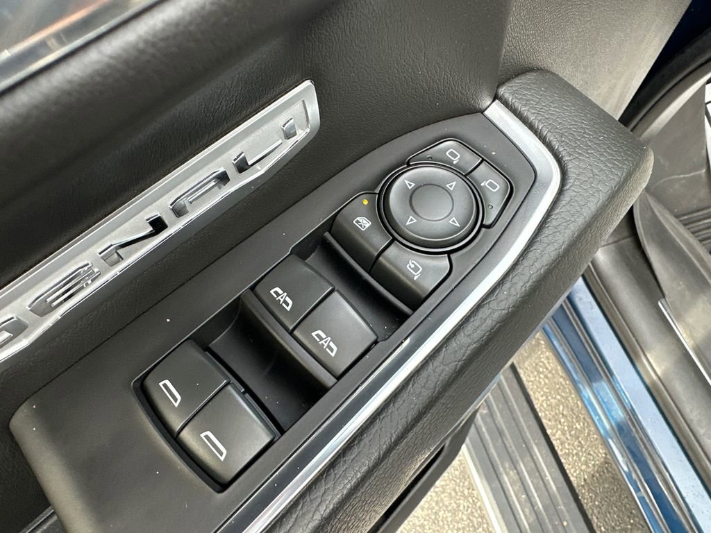 Used 2023 GMC Sierra 1500 Denali w/ Denali Reserve Package image 19
