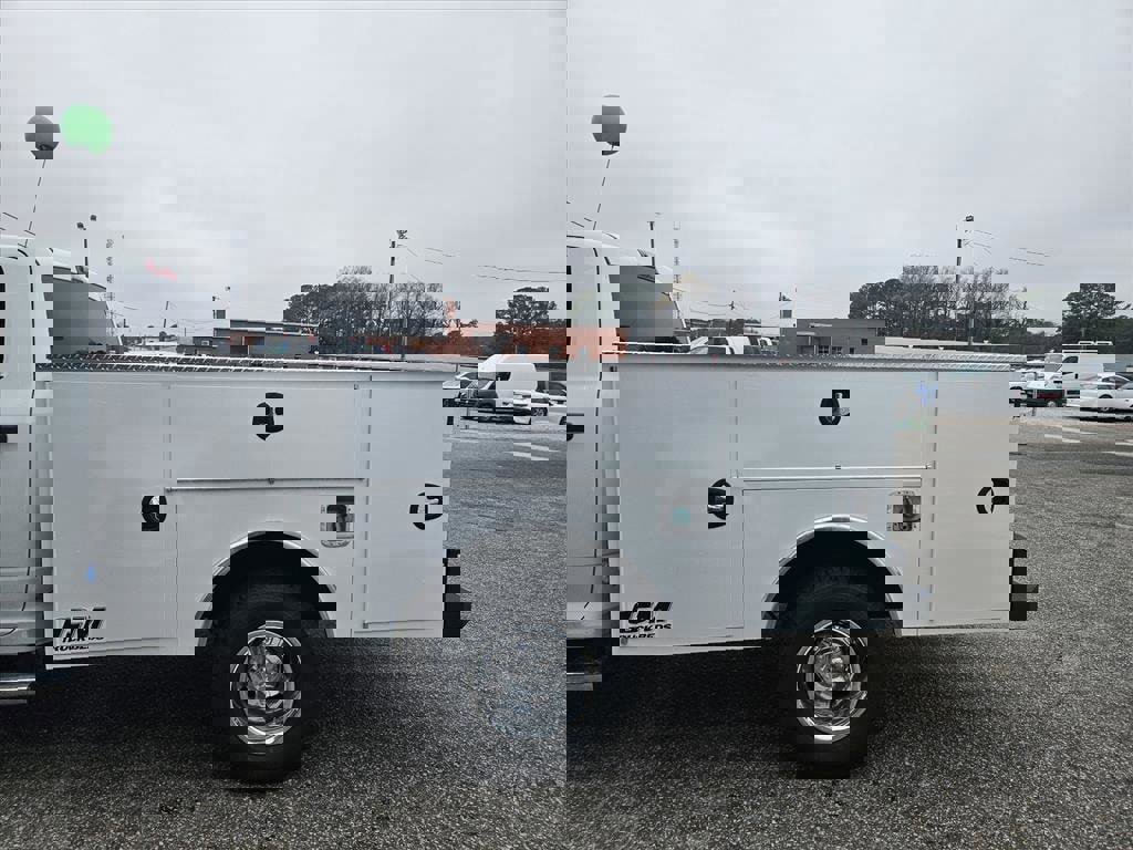 New 2024 RAM 3500 Tradesman w/ Chrome Appearance Group image 5