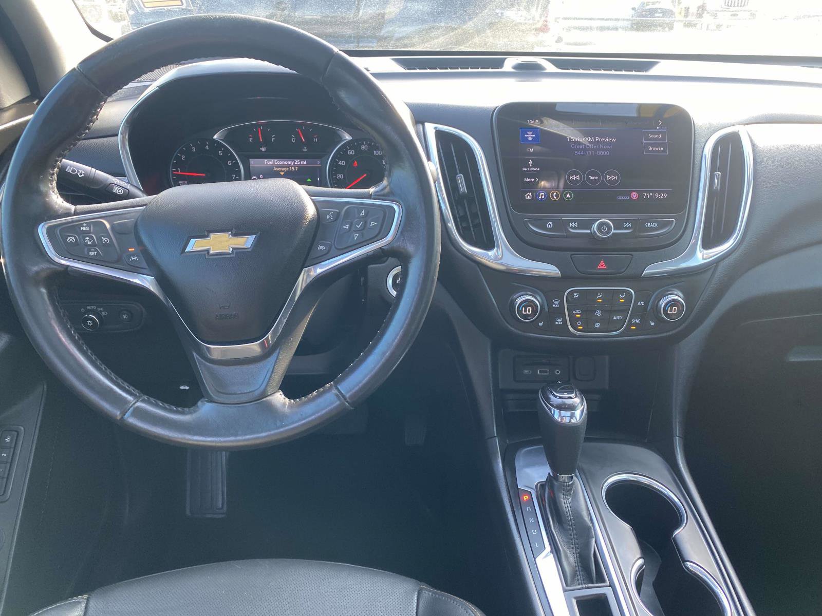 Used 2020 Chevrolet Equinox LT w/ Midnight Edition image 12