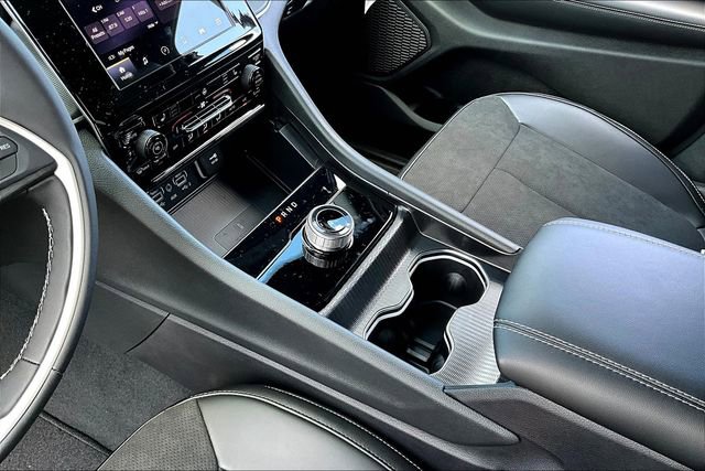 New 2025 Jeep Grand Cherokee L Altitude image 7