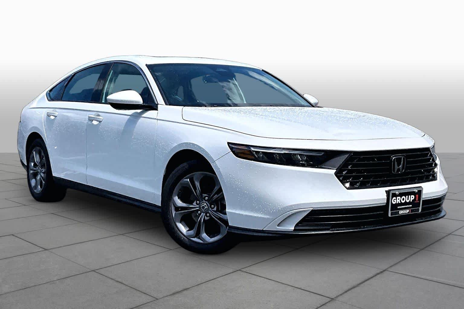 Used 2024 Honda Accord EX image 3