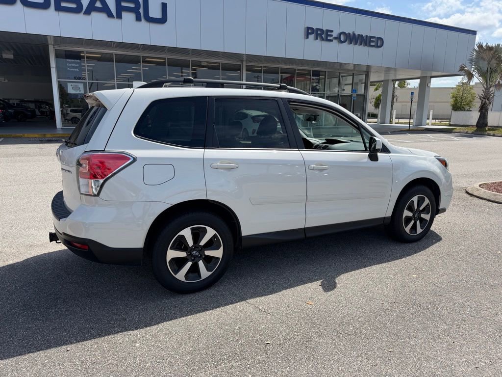 Used 2018 Subaru Forester 2.5i Premium AWD/4WD image 3