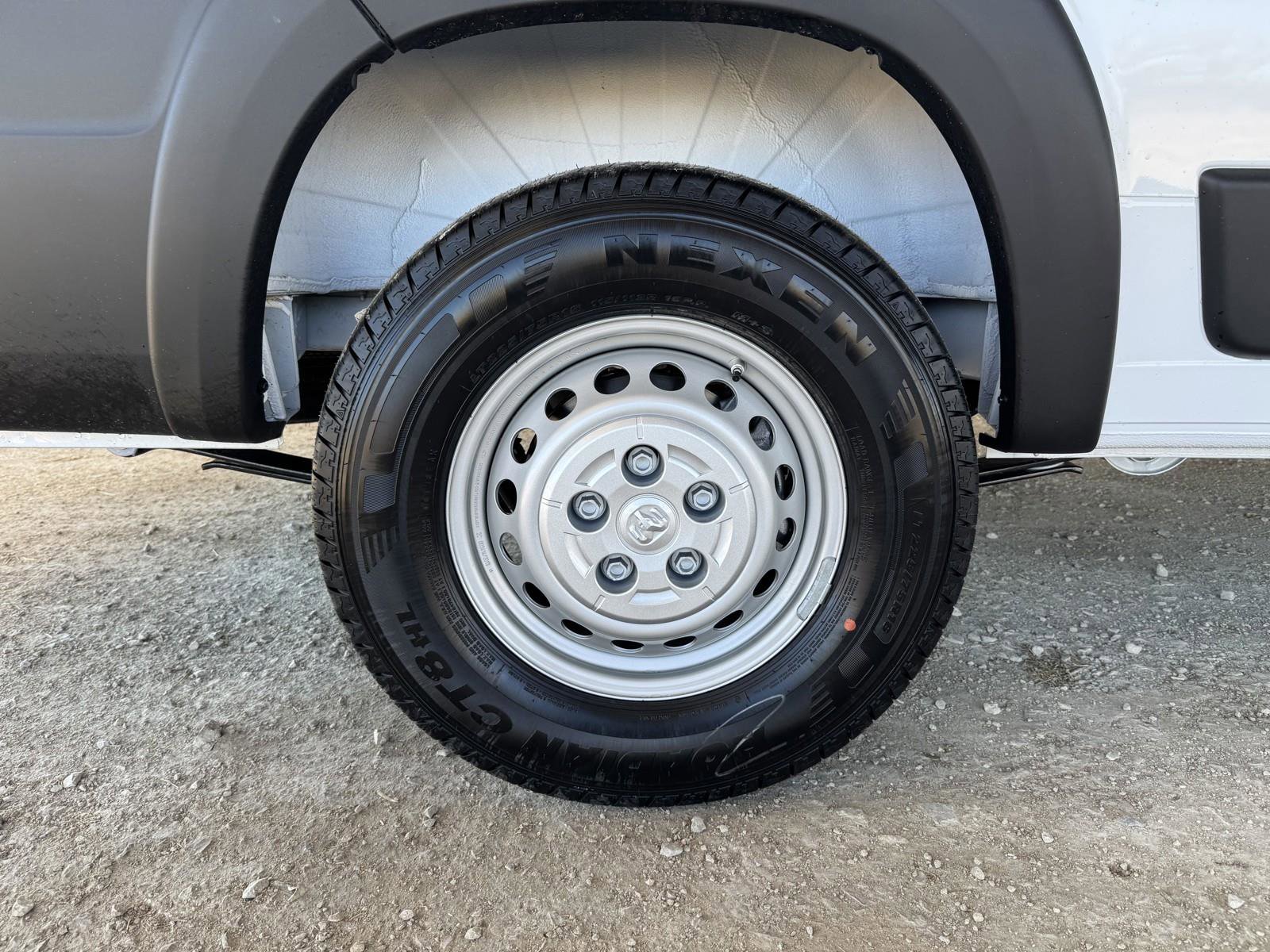 New 2026 RAM ProMaster 3500 w/ Convenience Group image 33