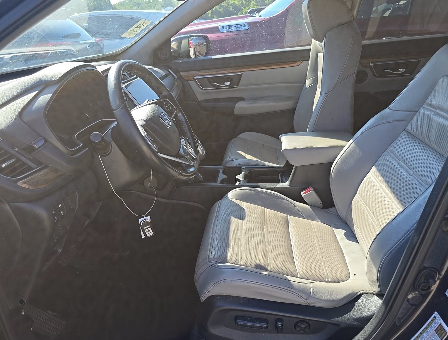 Used 2019 Honda CR-V Touring image 6