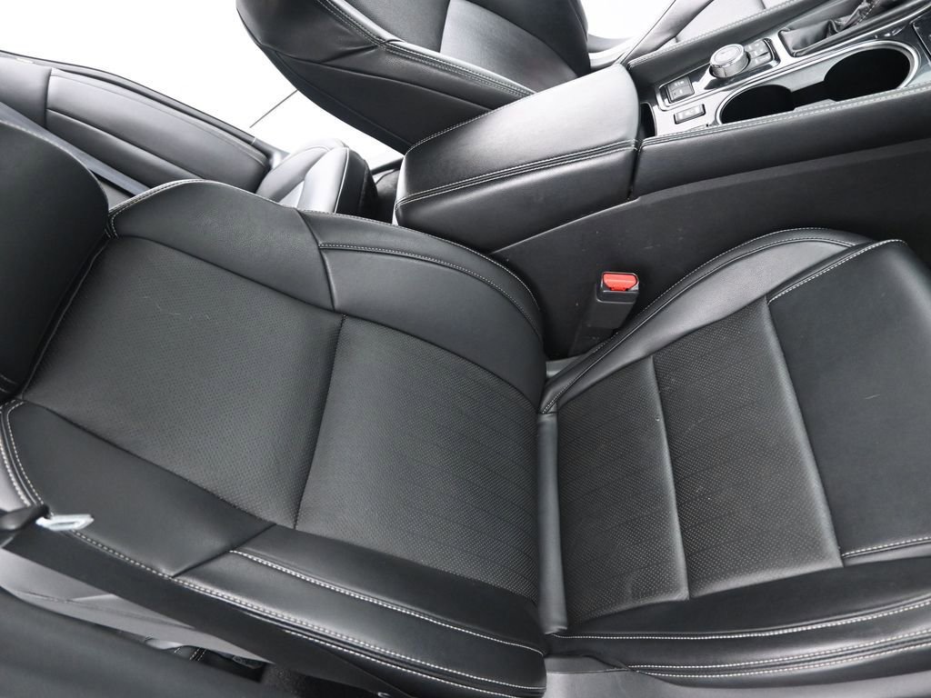 Used 2023 Nissan Maxima SV w/ Floor Mat Group image 11