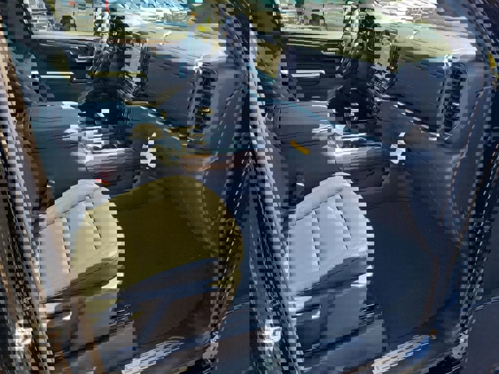 New 2026 Chevrolet Silverado 1500 LT Trail Boss w/ LT Trail Boss Premium Package image 18