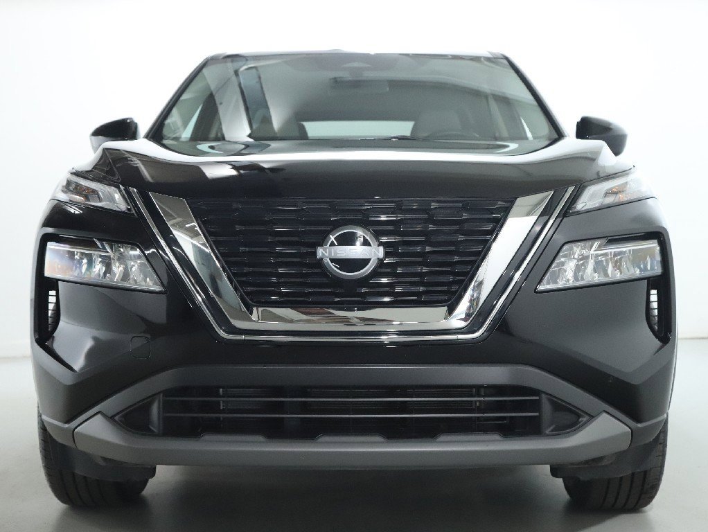 Certified 2023 Nissan Rogue SV image 6