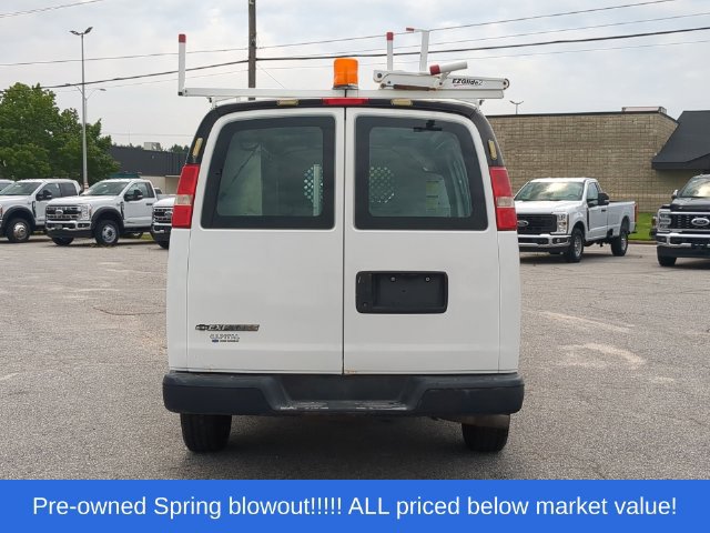 Used 2016 Chevrolet Express 2500 RWD image 12
