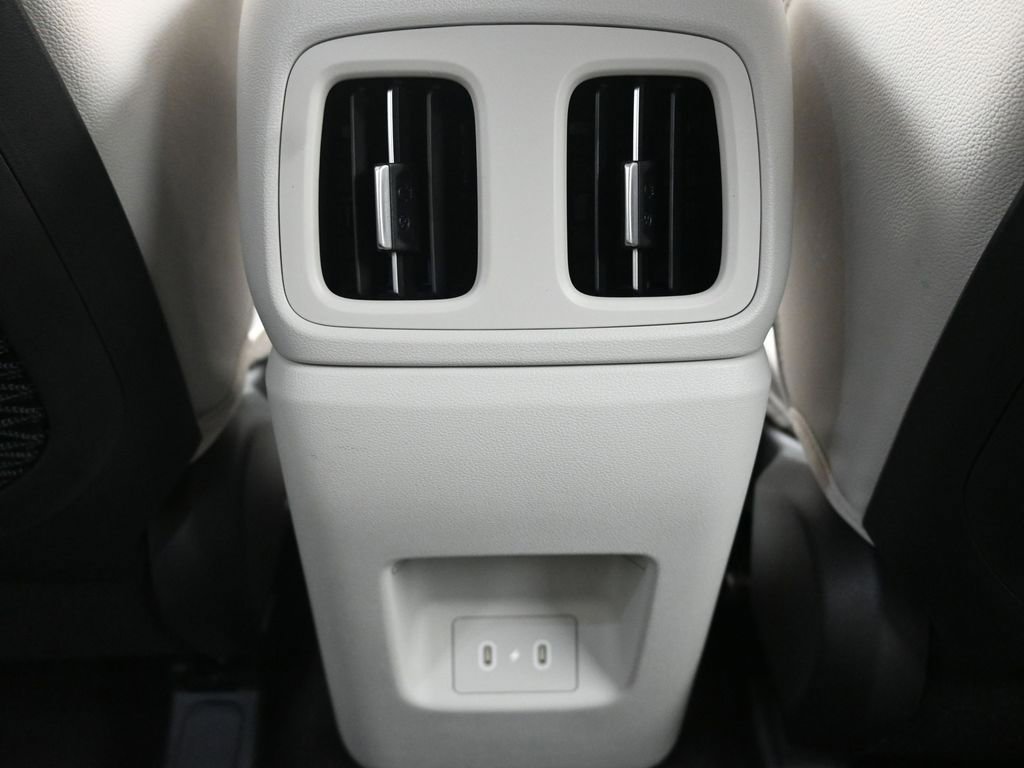 New 2026 Hyundai Tucson Limited image 21