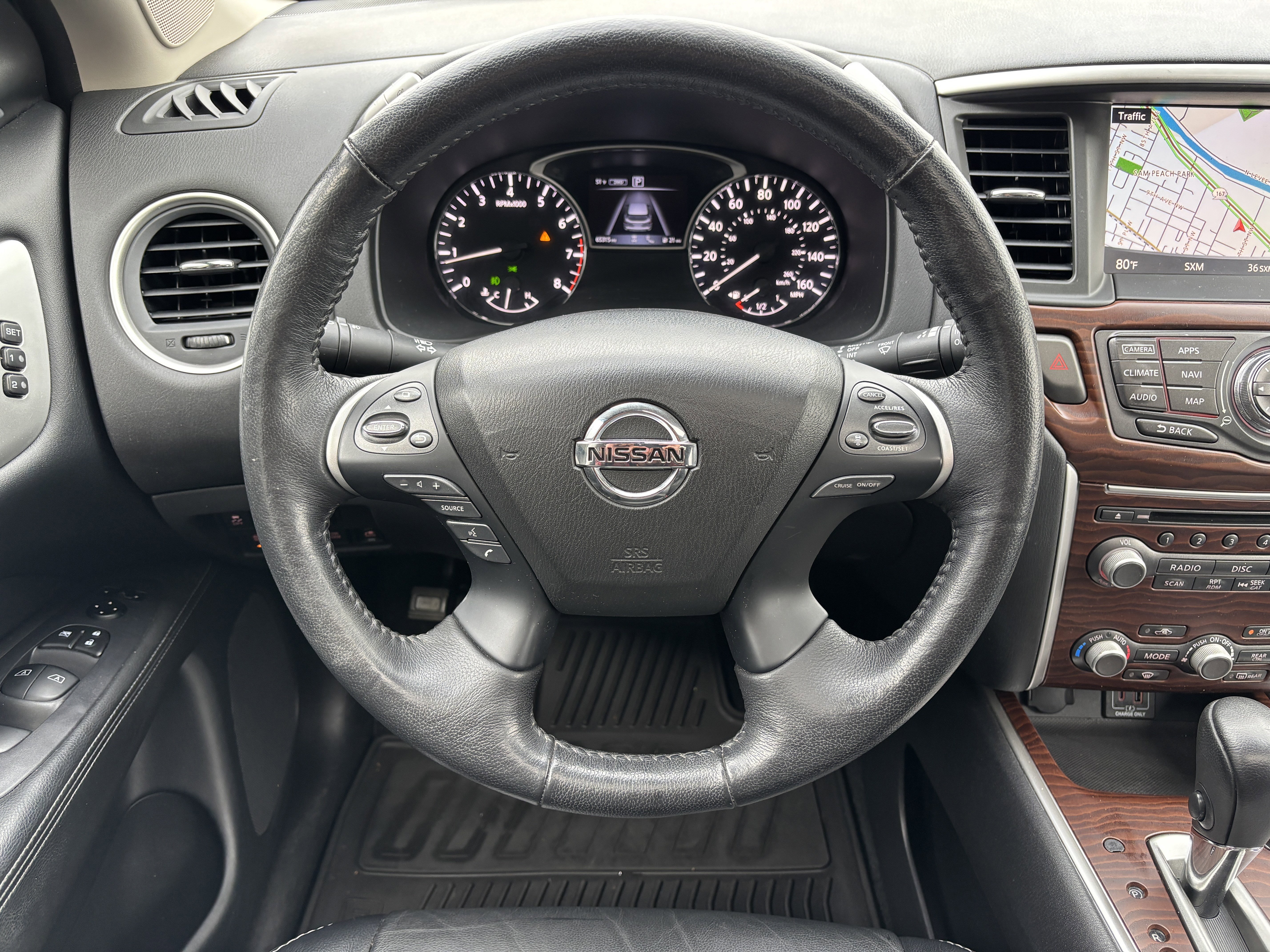 Used 2019 Nissan Pathfinder Platinum image 28