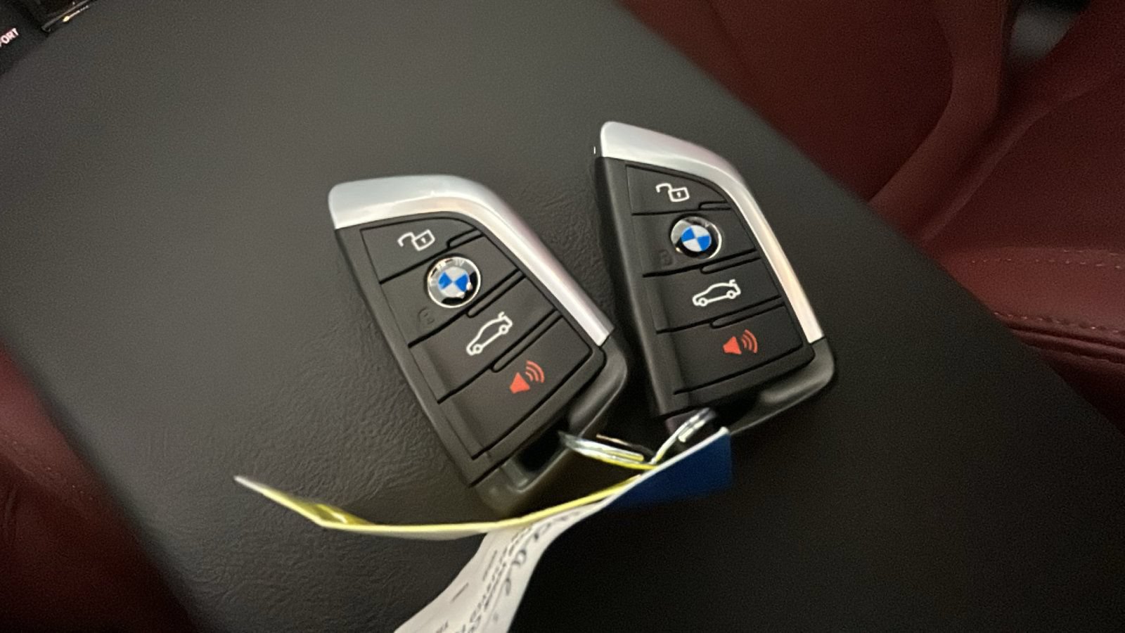 Used 2024 BMW X4 xDrive30i AWD/4WD image 23