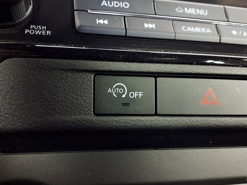 Used 2024 Nissan Frontier SV w/ Technology Package RWD image 22