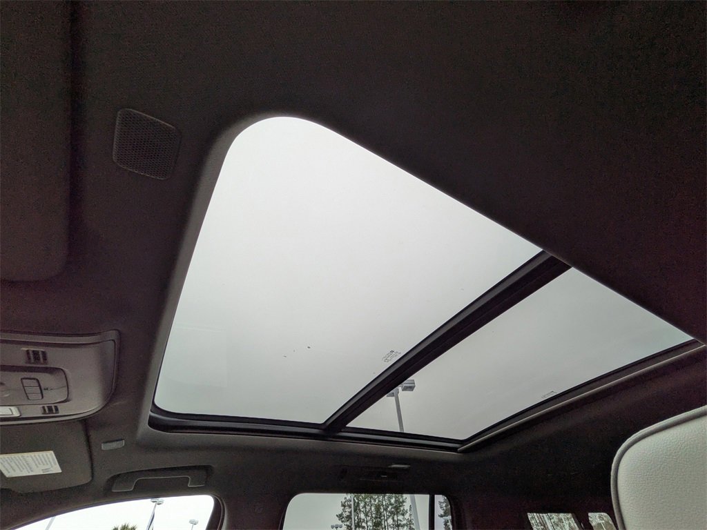 Used 2022 GMC Yukon XL SLT image 20