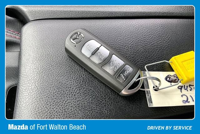 Used 2019 MAZDA MX-5 Miata RF Grand Touring RWD image 33