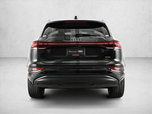 Certified 2025 Audi Q6 e-tron Prestige AWD/4WD image 7