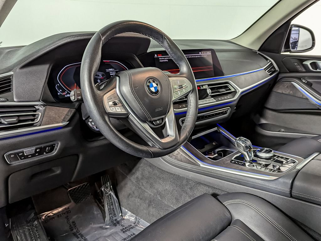 Used 2022 BMW X7 xDrive40i w/ Executive Package image 16