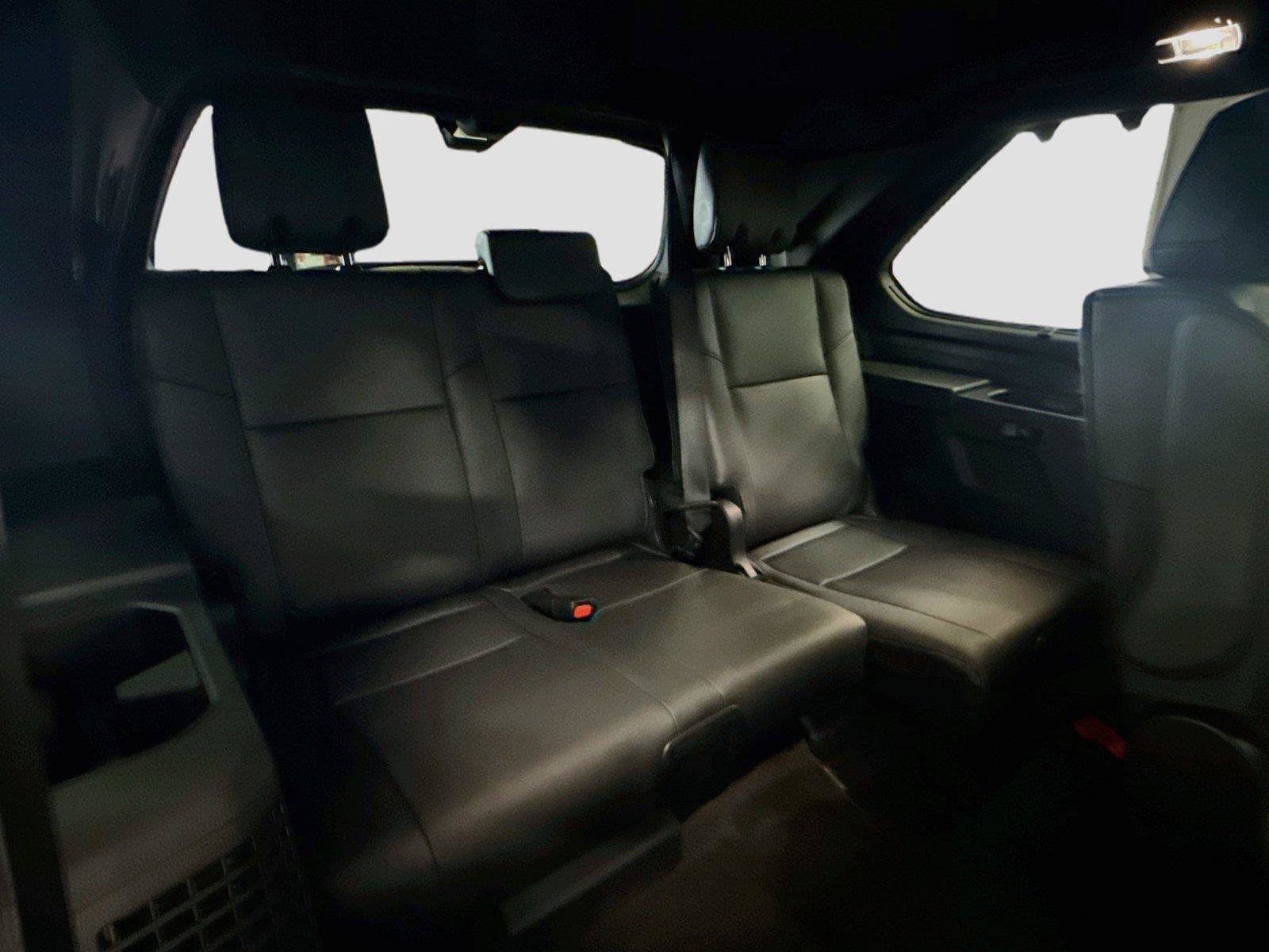 Used 2023 Toyota Sequoia Platinum AWD/4WD image 28