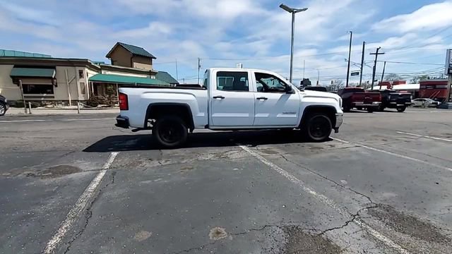 Used 2017 GMC Sierra 1500 4x4 Crew Cab image 9