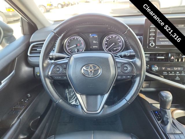Used 2023 Toyota Camry SE image 29