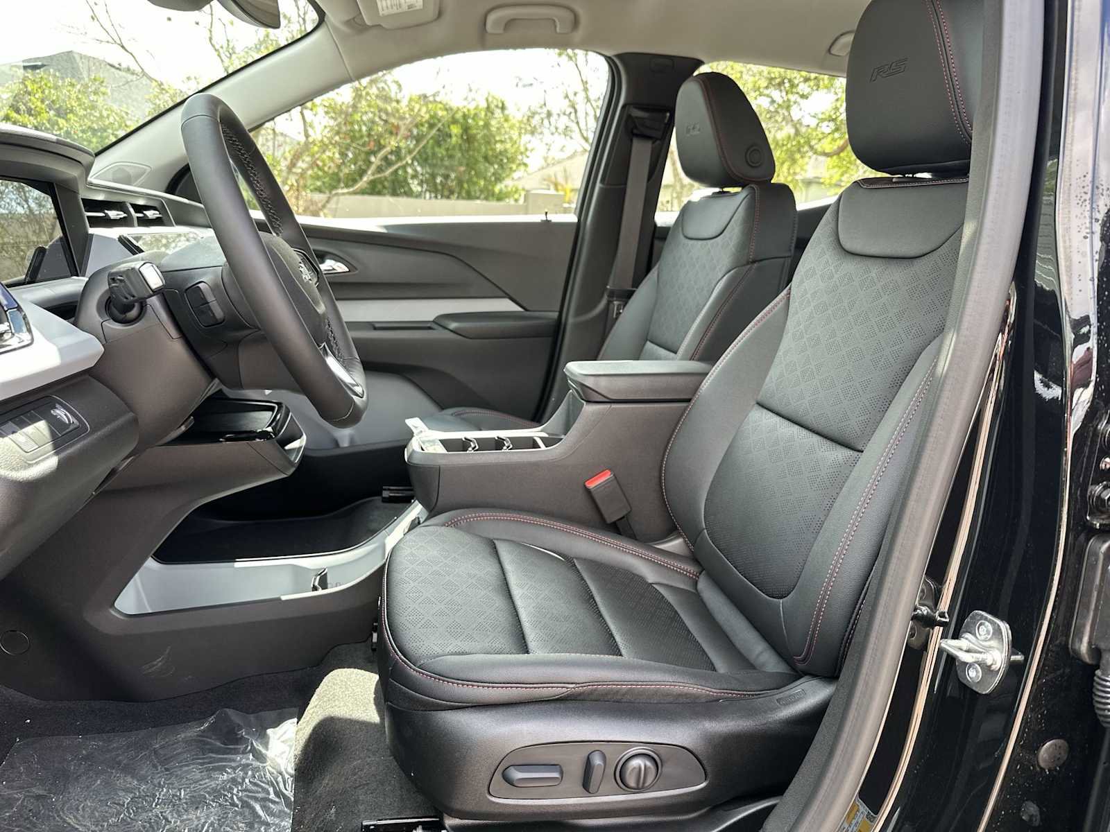 New 2027 Chevrolet Bolt RS w/ LPO, All-Weather Package image 2