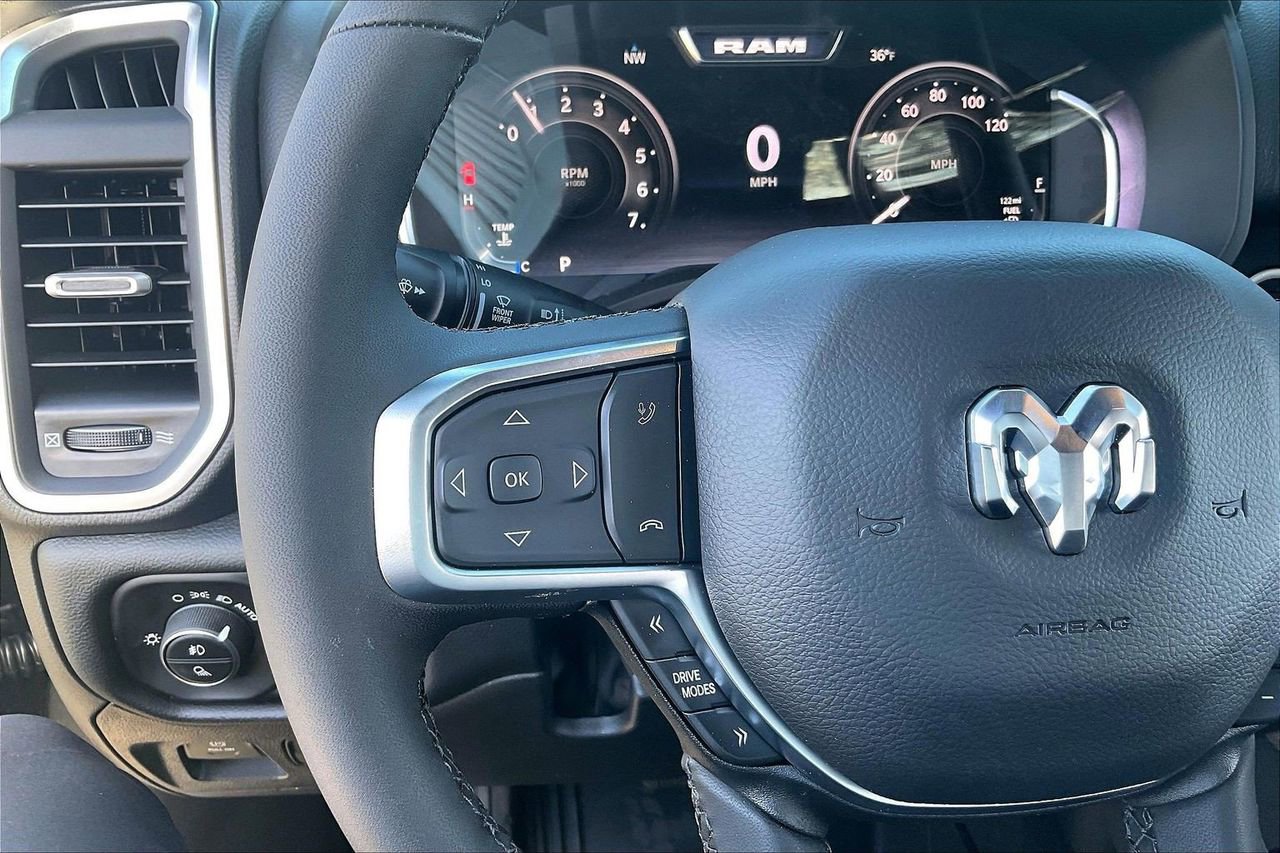 New 2026 RAM 1500 Big Horn AWD/4WD image 28
