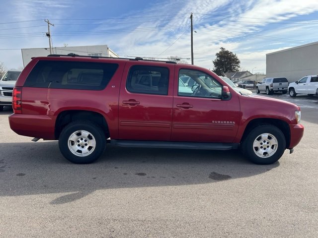 Used 2012 Chevrolet Suburban LT w/ Luxury Package image 4