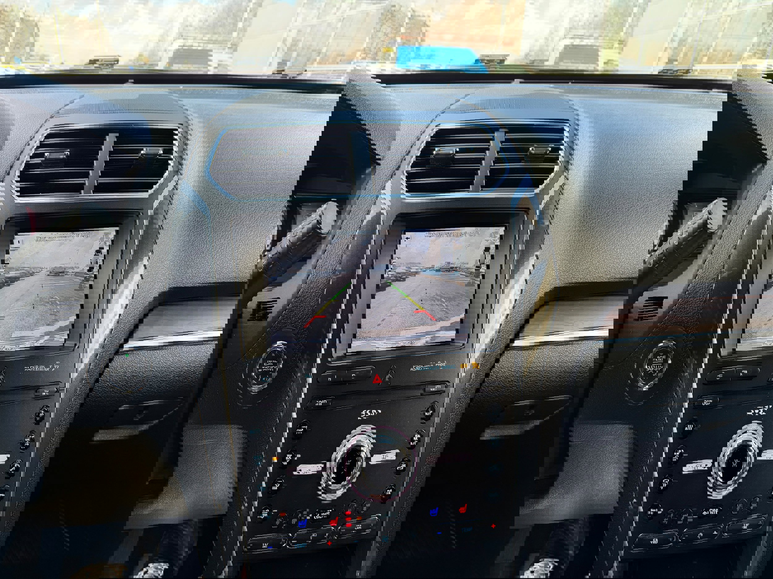 Used 2019 Ford Explorer Limited w/ Class III Trailer Tow Package image 29