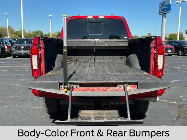 Used 2022 Ford F350 Lariat w/ Tremor Off-Road Package AWD/4WD image 15