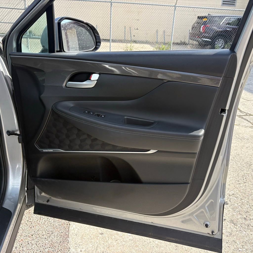 Used 2022 Hyundai Santa Fe Limited image 19